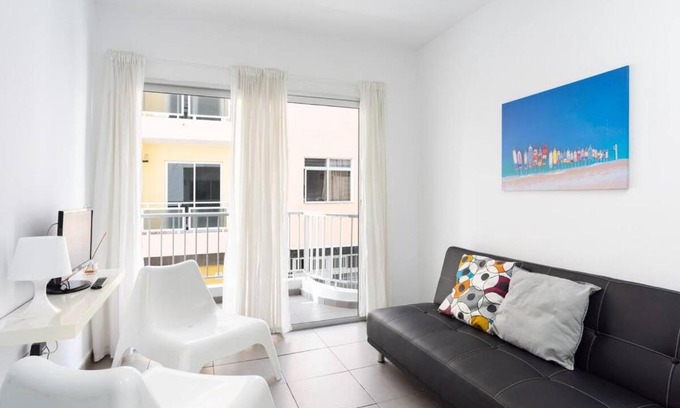 El Fraile Apartamento | Live Arona Callao