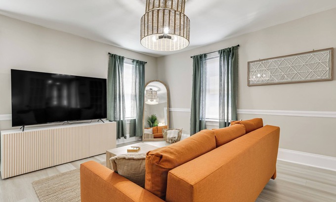 Federal Hill Apartamento | Lively Area: Downtown Providence Apartment!