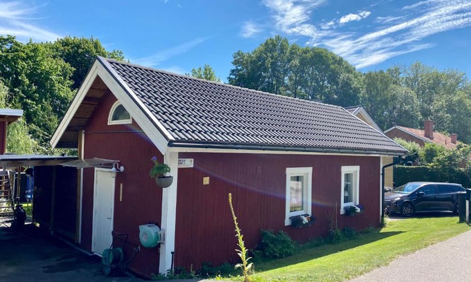 Nordostra Motala Casa | Liverpoolsstugan