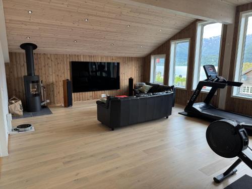 Jolster Apartamento | Living in a Nikolai Astrup motif 96m2