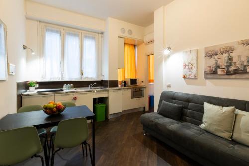 Centro Direzionale Apartamento | Living isola