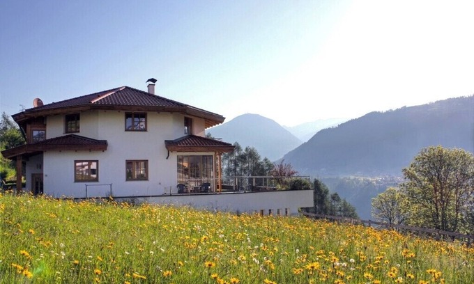 Telfes im Stubai Apartamento | Vivir como en el "pequeño Schlössl" - ideal para parejas y familias