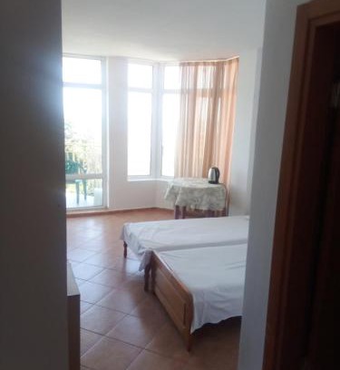 Intsaraki Apartamento | liyana 45