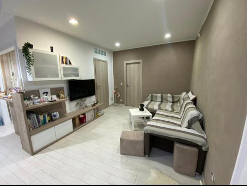 Lentini Apartamento | Lk House appartamento arredato in centro storico
