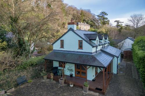 Fishguard Casa | Llais Afon - 3 Bedroom Holiday Home - Fishguard