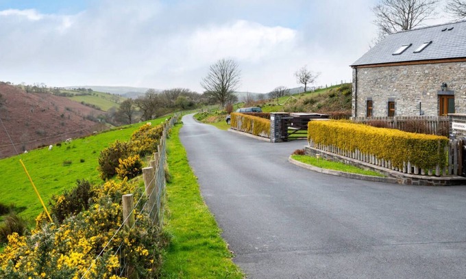 Glandyfi Casa | Llety'r Buarth in the beautiful Talybont