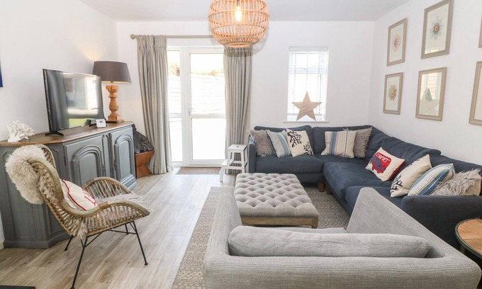 Edern Casa | LLWYN ONN, family friendly, country holiday cottage in Morfa Nefyn