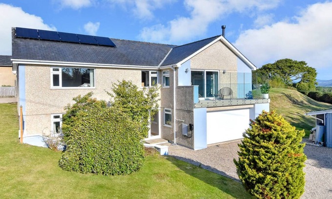 Llanbedrog Casa | Llwyn Y Maen in the beautiful Pwllheli