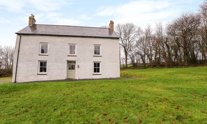 Llandysul Cabaña | Llwyncadfor Farm, NEWCASTLE EMLYN