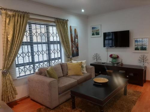 Trawal Casa | Local & Comfortable