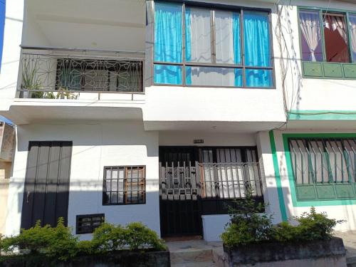 La Tebaida Apartamento | Local home en El Eden Tropical