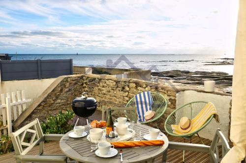 Treffiagat Casa | LocaLise - M4 - Ty Gwenn - La maison à la pointe de Lechiagat - Accès à deux pas d'une terrasse vue mer privative - Wifi inclus - Draps inclus - Animaux bienvenus