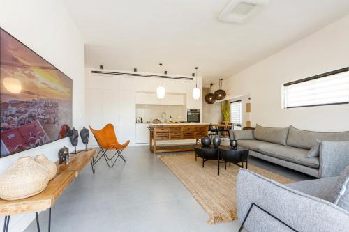 Old North Apartamento | Localz - Bazel Central Apartment With Balcony