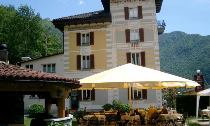 Ronchini Hotel | Locanda Villa d' Epoca