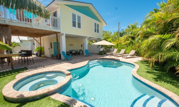 Cortez Casa | Located in Historic Village Near Beach, Private Pool and Spa - Lobster Key