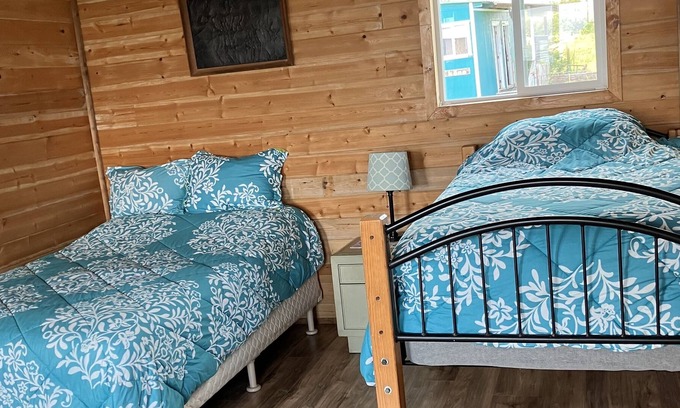 Mountain View Cabina | Located in Mountain View Pa’ani Ranch Cabin’s have an ocean view