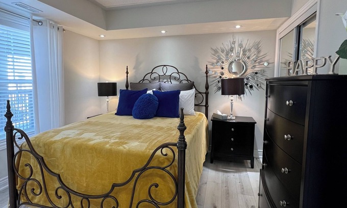 Halton Regional Municipality Apartamento | Located on 2nd Floor of Condo, Entire Apt, Free Wifi, Free Parking