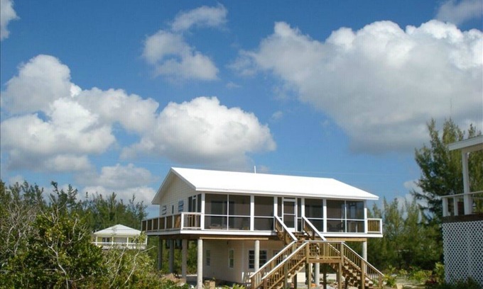 Cherokee Condominio | Ubicado en un fabuloso Bonefish Flat - Unidad 1-R (1 cama Queen)