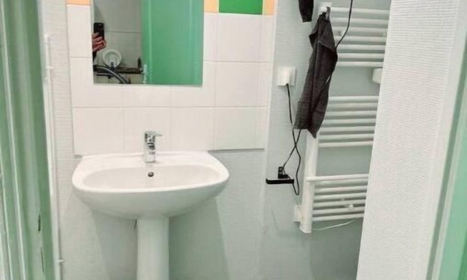 Pierrefitte-sur-Seine Apartamento | Located Porte la chapelle : appartment for 4 people by Côté habitat