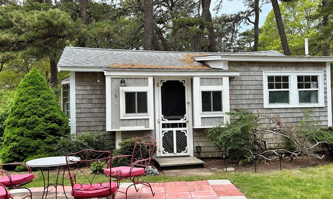 Bass River Cabina | 5-Enclavado en los pinos en el corazón de Cape Cod
