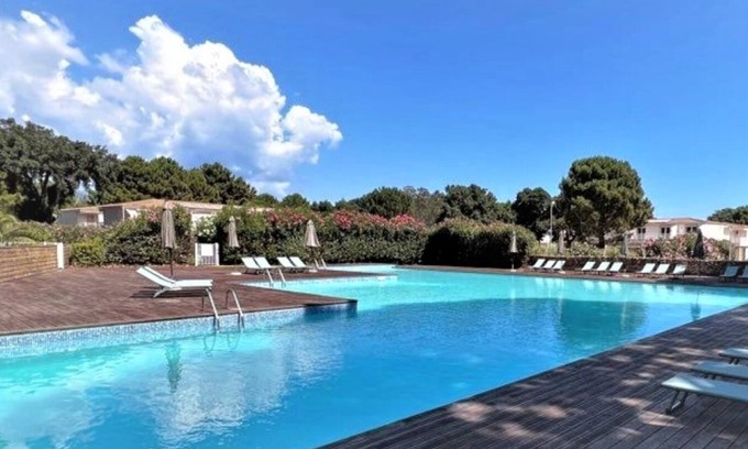 Cala Rossa Apartamento | Location Corsica, T2 800 m from Cala Rossa Beach