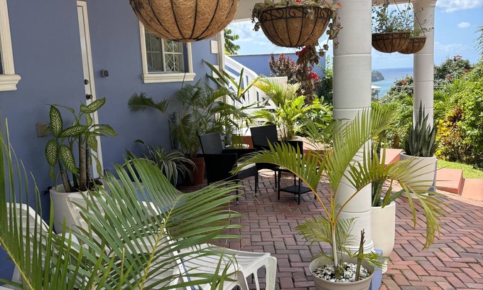 Charlotte Apartamento | LOCATION IS OUR BEST ACCOMODATION