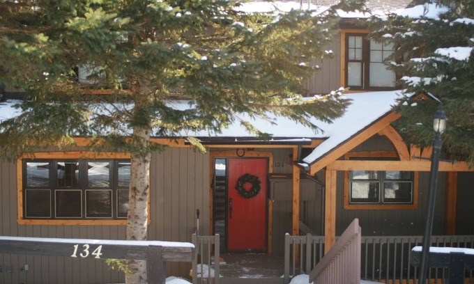 Domaine Nansen Casa | Location Location Location The absolute best all season location at Tremblant