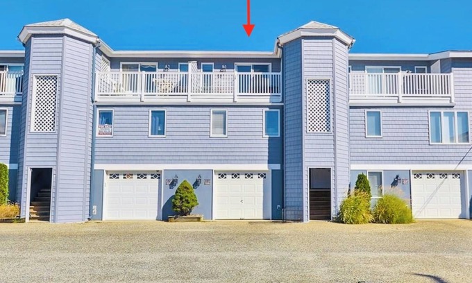 Beach Haven Casa | Location Location! Beach Haven LBI-Family & Dog Friendly Townhouse