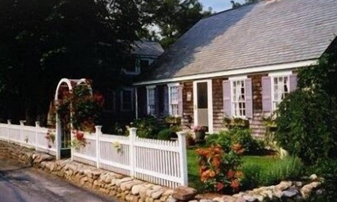 Wellfleet Casa | Ubicación, ubicación, ubicación, Plus encanto!