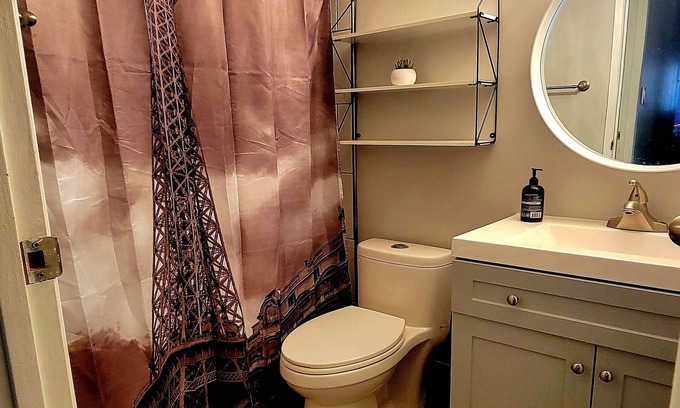 Saskatoon Condominio | Location! Saskatoon Nutana Broadway charm & comfort