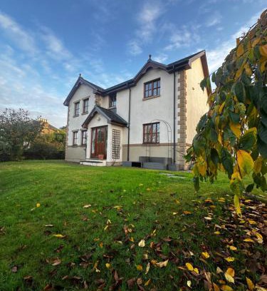 Connel Casa | Lochedge House