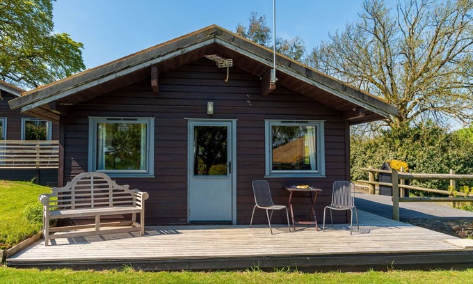 Brazzacott Casa | Ash Lodge by Interhome