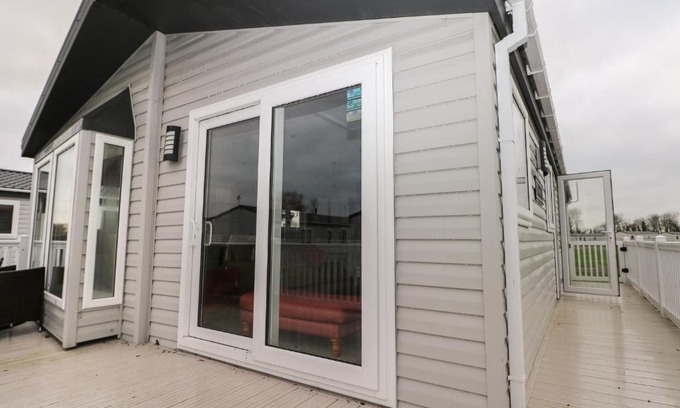 Chichester Casa | Lodge at Chichester Lakeside 3 Bed