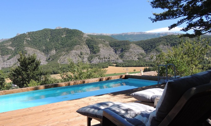 Marcoux Cabaña | Barre des Dourbes-Gîte-Panorámico-Baño con ducha-Vista a la Montana