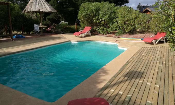 Algarrobo Cabina | lodge con piscina privada, parcela de campo.