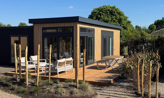 Ouddorp Cabina | Lodge Duynhof holiday home in Ouddorp near the North Sea