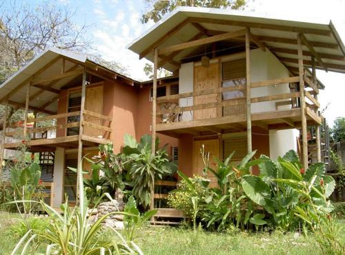 Esterillos Oeste Cabina | Lodge El Barco
