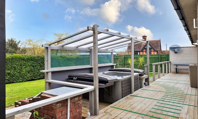 Craven Arms Cabaña | Lodge en Shropshire con jacuzzi privado