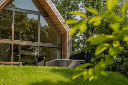 Zolder Casa | Lodge met Jacuzzi - 4 personen - Woodz Lodges