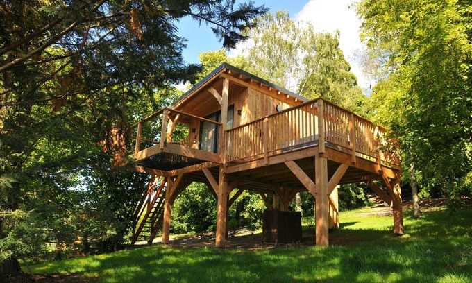 Vic-le-Comte Cabina | Rosmerta-Casa del árbol-Romántico-Baño con ducha-Vista a la Montana