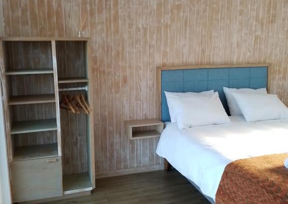 Puerto Saavedra Cabina | Lodge Puerto Koupo