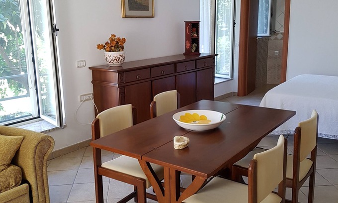 Agropoli Cabina | LODGE ROSA In the pearl of Cilento, cozy studio apartment, Trentova Bay.