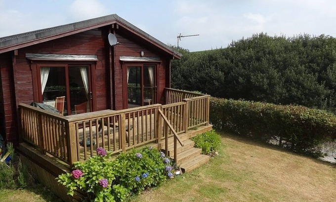 Woolfardisworthy Cabina | Lodge con terraza y jardín cerrado