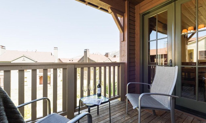 Mammoth Lakes Casa | Lodges 1111