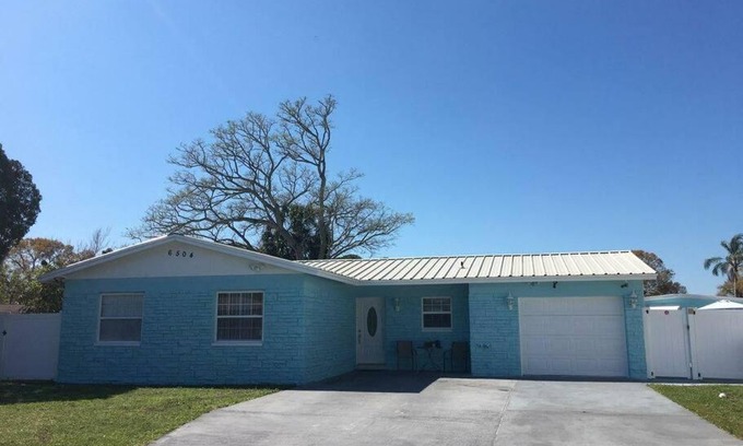 Tampa Apartamento | Lodging Near The Sun