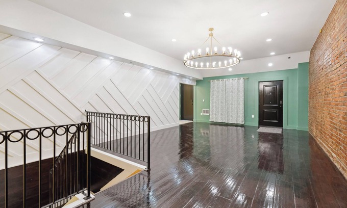 West Philadelphia Apartamento | Lodgyy - Charming Double-bed suite
