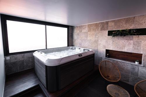 Blagnac Apartamento | Loft 150 m2 Jacuzzi, Sauna et Massage