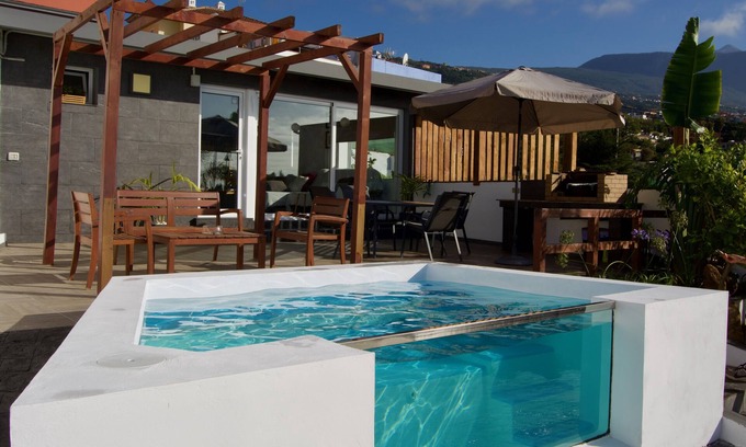 Las Arenas Casa | Loft en La Orotava, con WiFi gratis, AC, gran terraza, vistas al mar y al valle