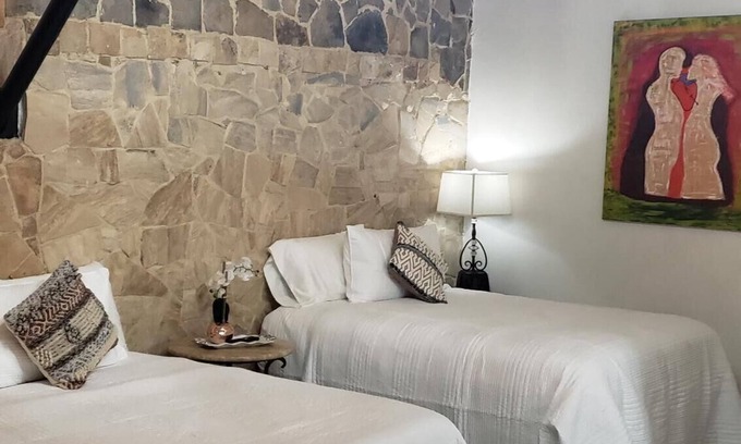 Western Division Apartamento | Loft centrally-located place 1 Room Two Beds #3