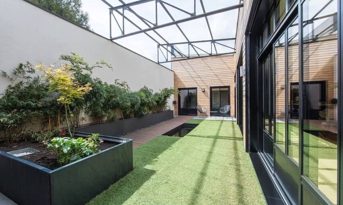 Montjuzet Casa | Loft Climatisé Sauna Jacuzzi Home Cinéma Avec Espace Extérieur
